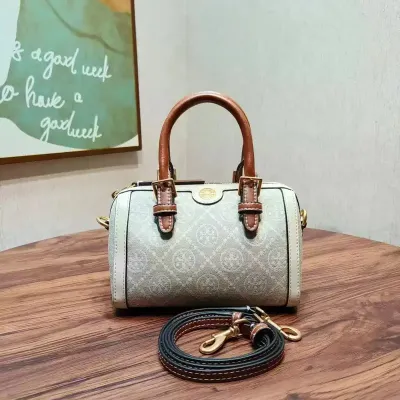 Almond White 
